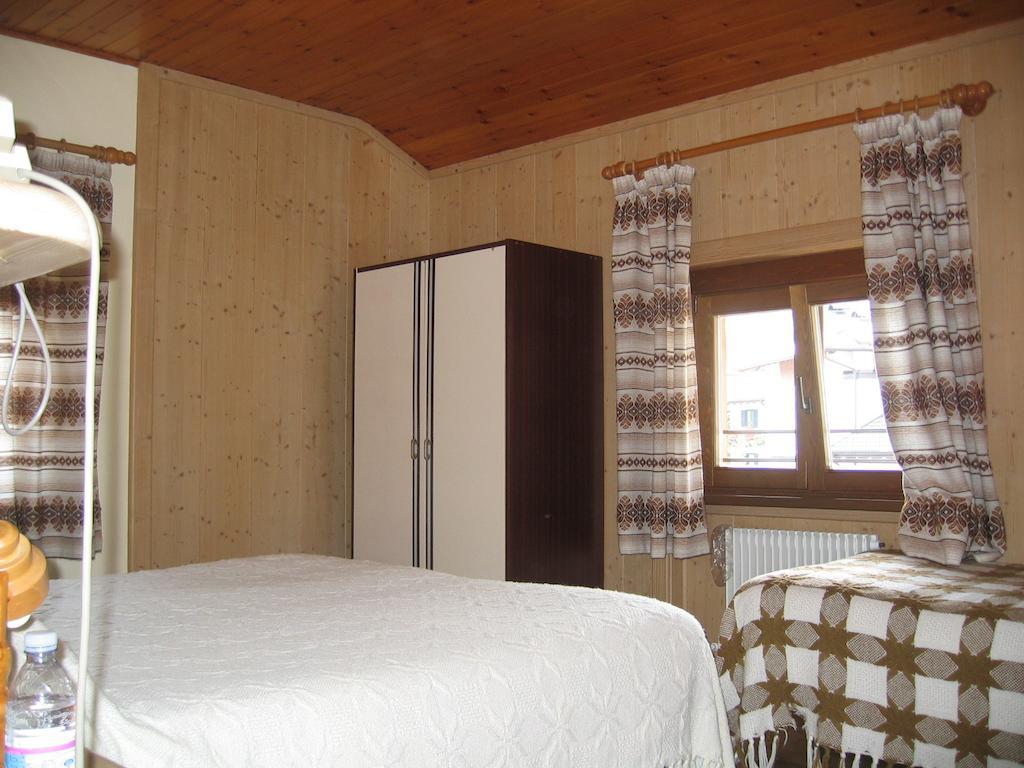 Locanda Campregheri Vigolo Vattaro Ruang foto