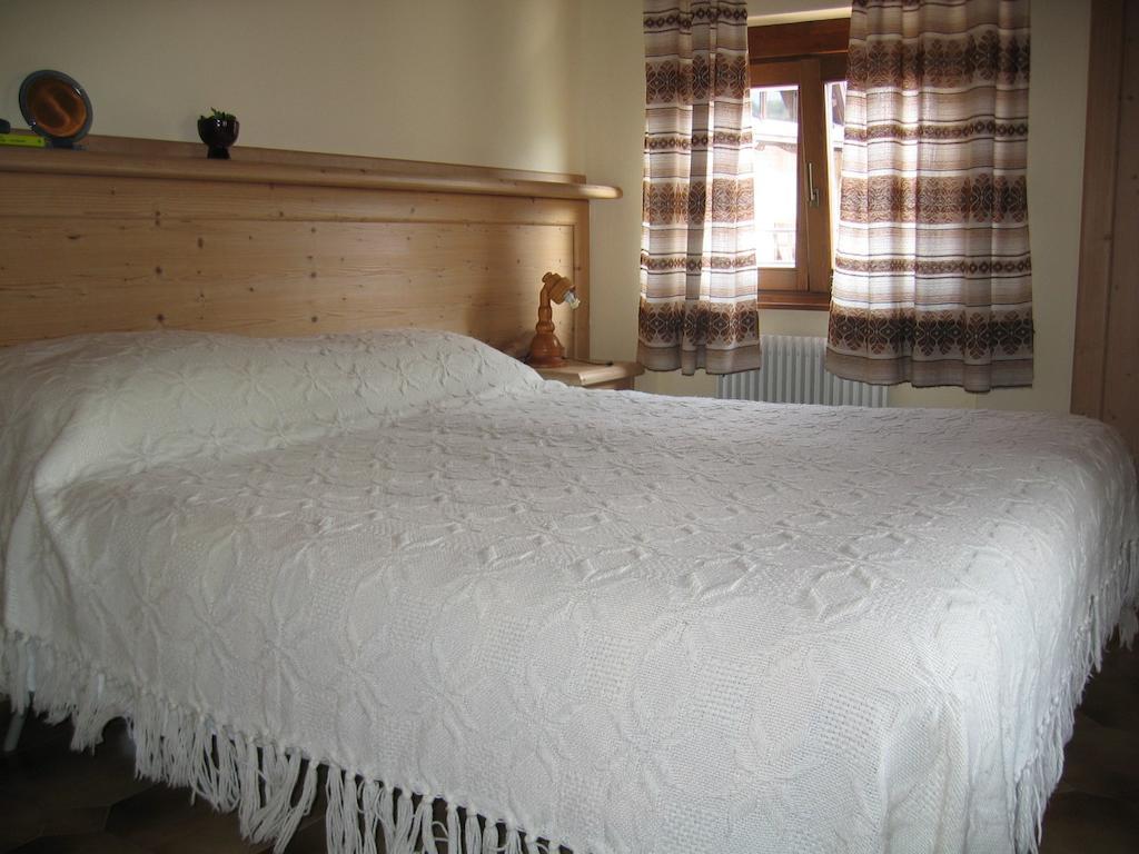 Locanda Campregheri Vigolo Vattaro Ruang foto